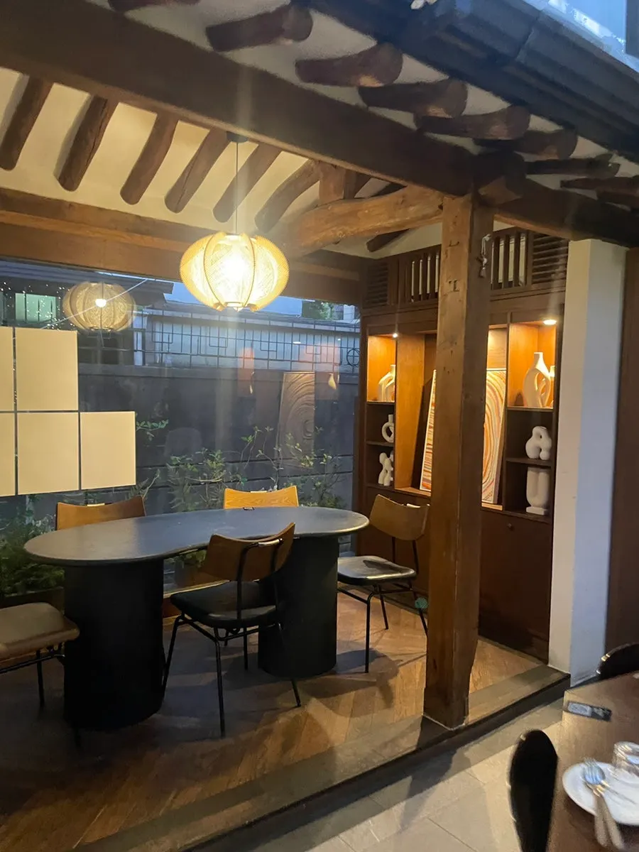 콩카세 안국 앞 안내 사진