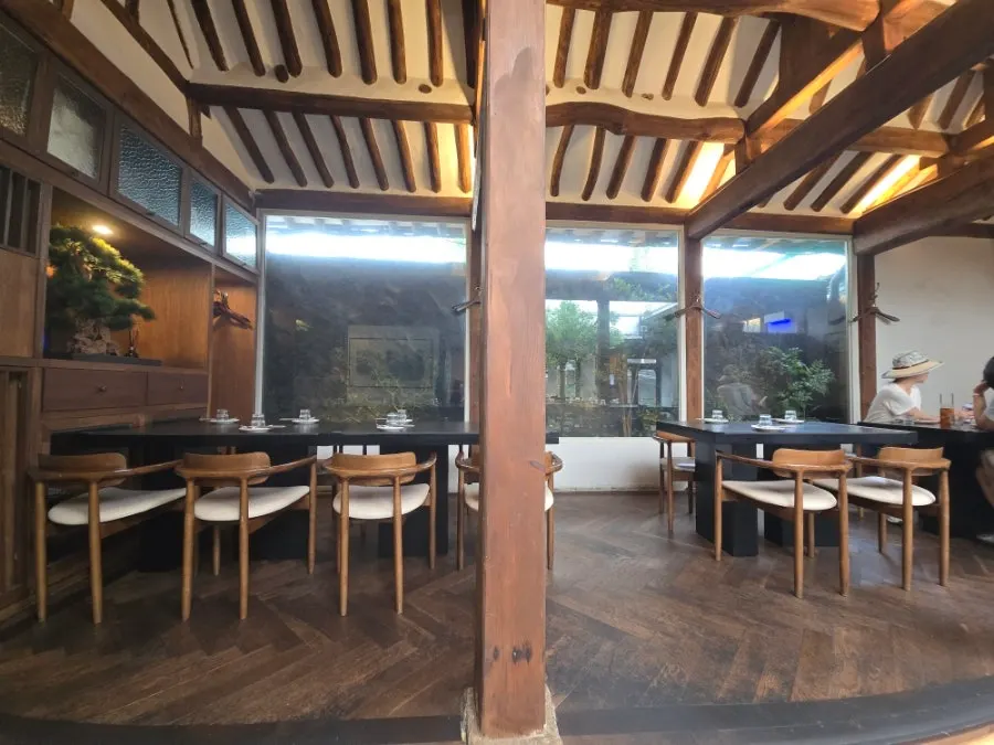 Interior seating at Concasse Anguk