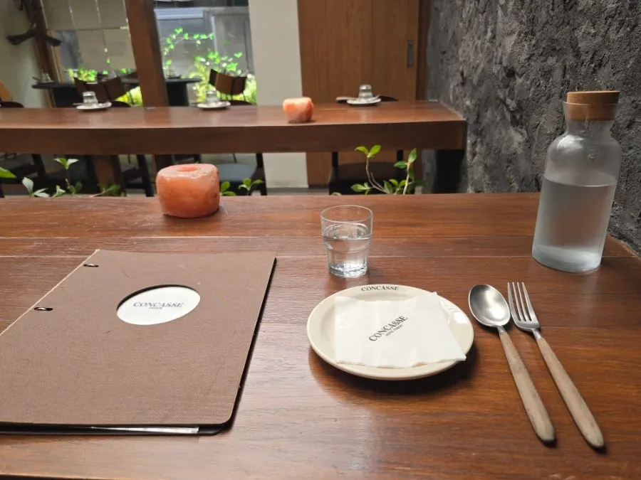 Table and window view at Concasse Anguk