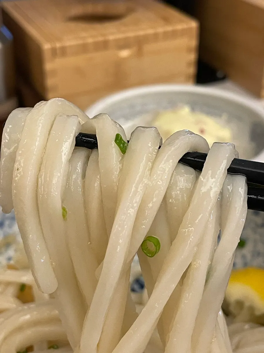 매장 안 자가제면 공간