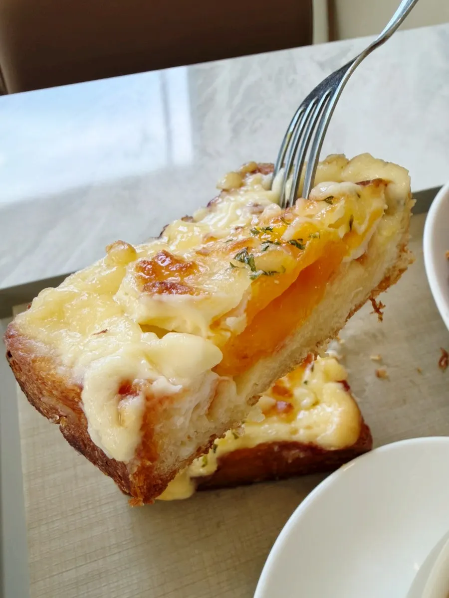 Introduction photo of the Stack Croissant