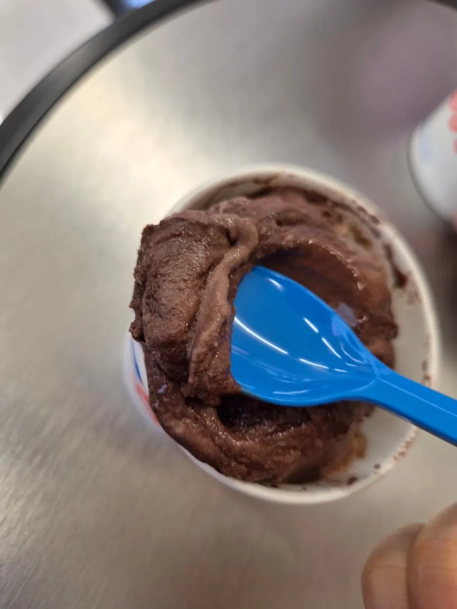 Helado de textura elástica