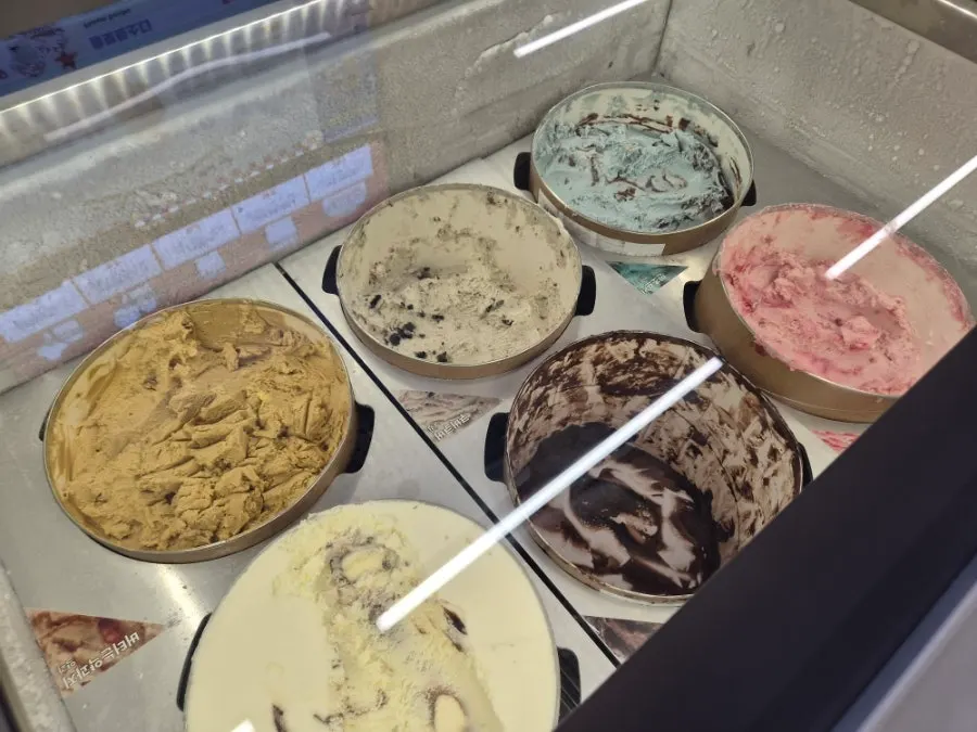 Various butter-based ice cream flavors
