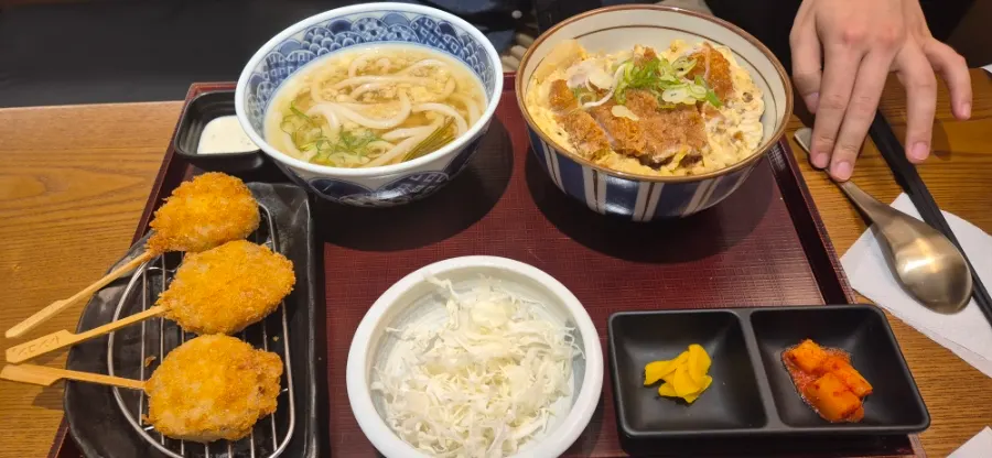 Lotus root kushikatsu with minced meat attached