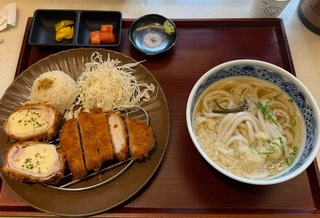 Udon and tonkatsu served together at once