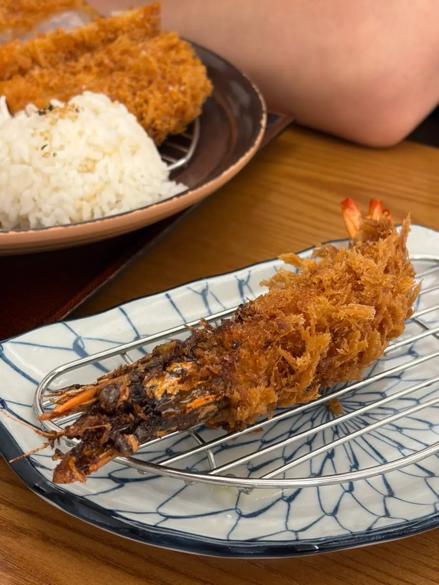 Close-up of the crispy-battered fresh sirloin tonkatsu