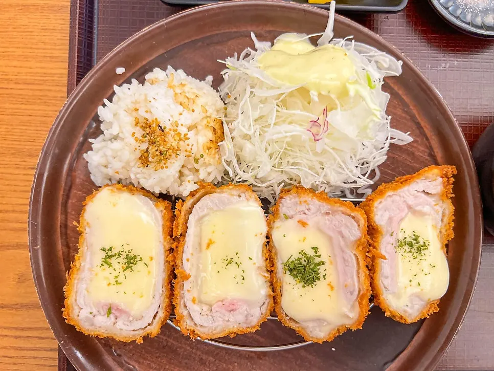 Cross-section of the crispy-coated cheese tonkatsu