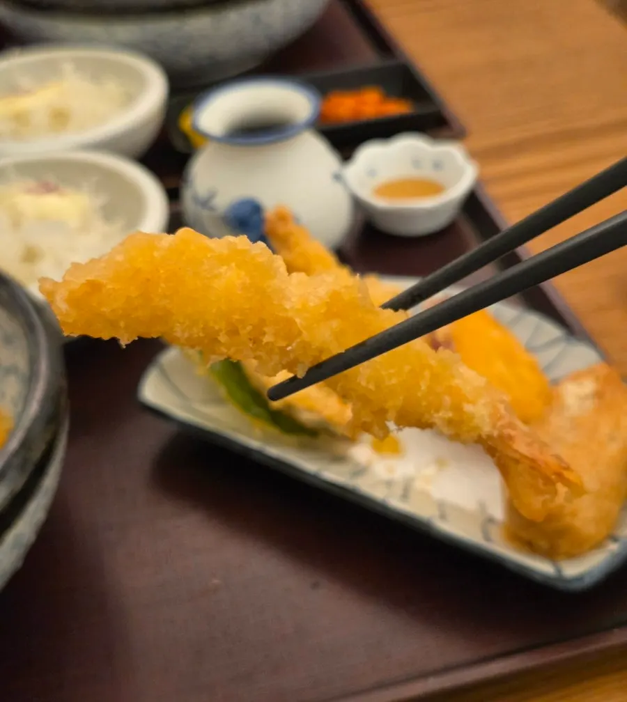 Tempura plate with perilla leaf and sweet potato