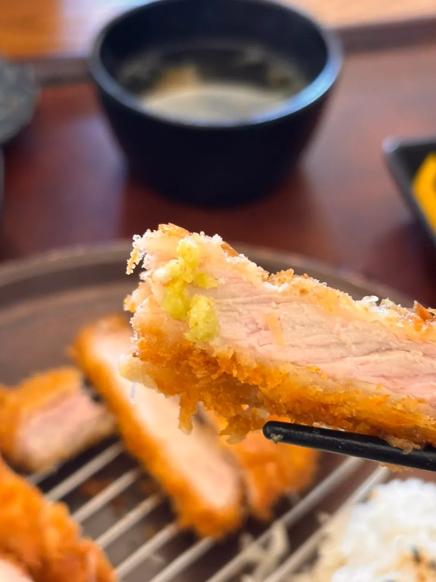 기본 돈카츠 단면