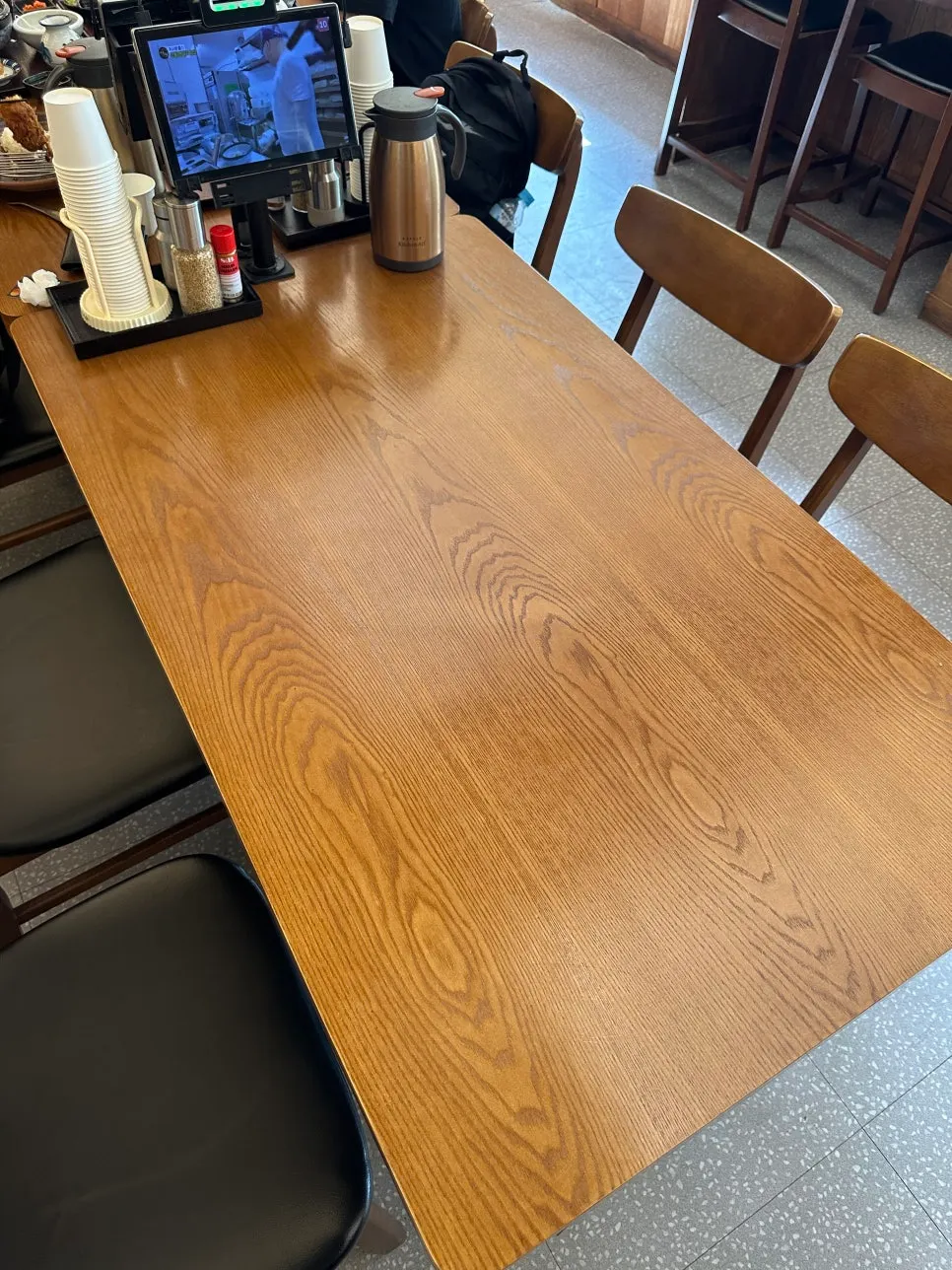 Two-person table good for a pair