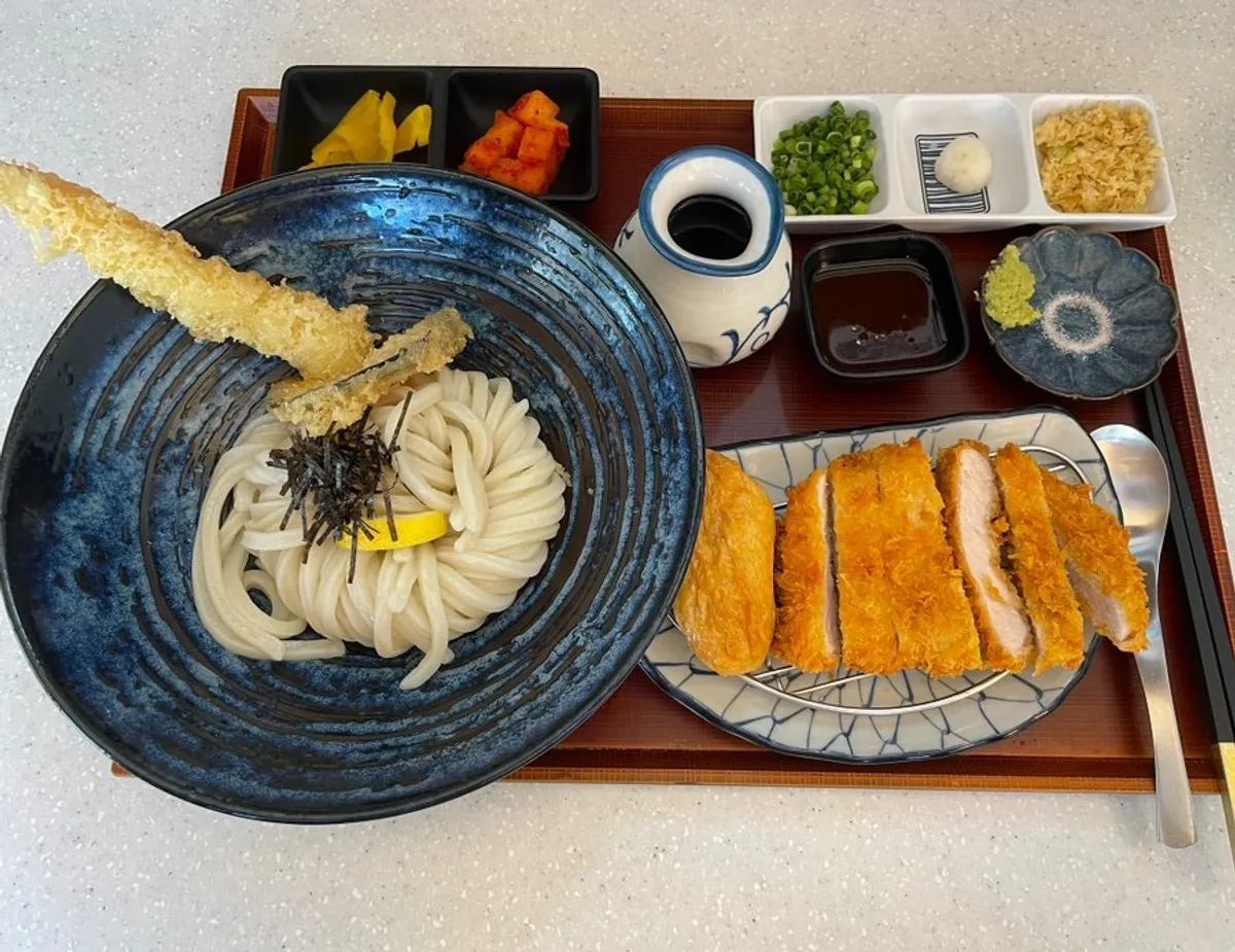 Full tempura bukkake udon set spread at Kosi Seongsu Branch