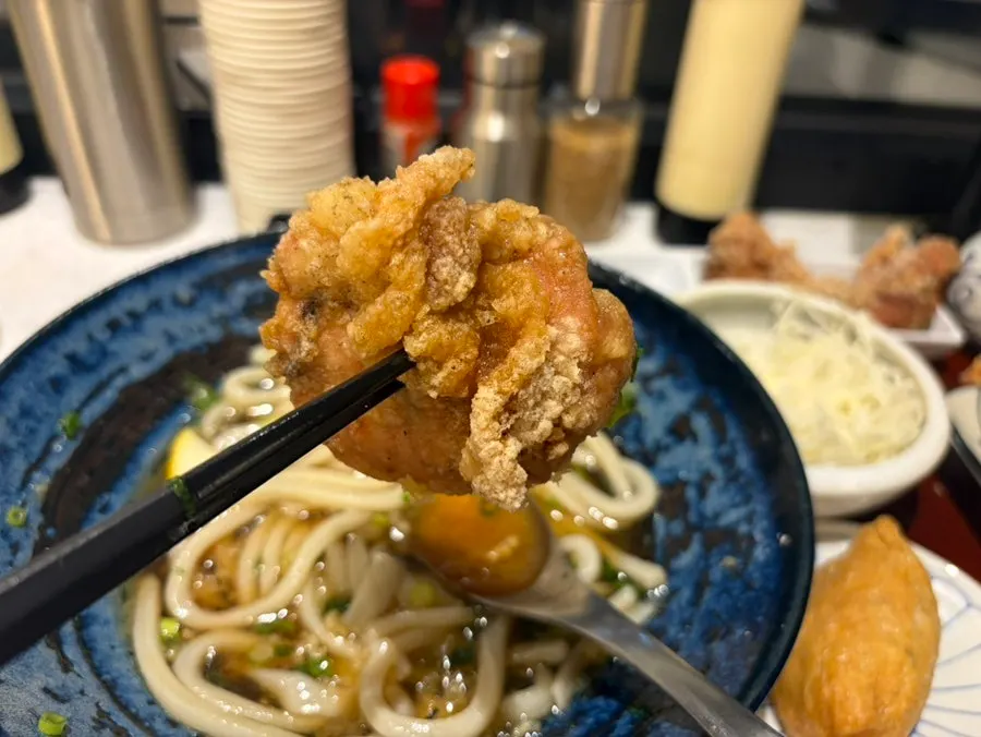 반찬칸에 따로 빼둔 닭튀김