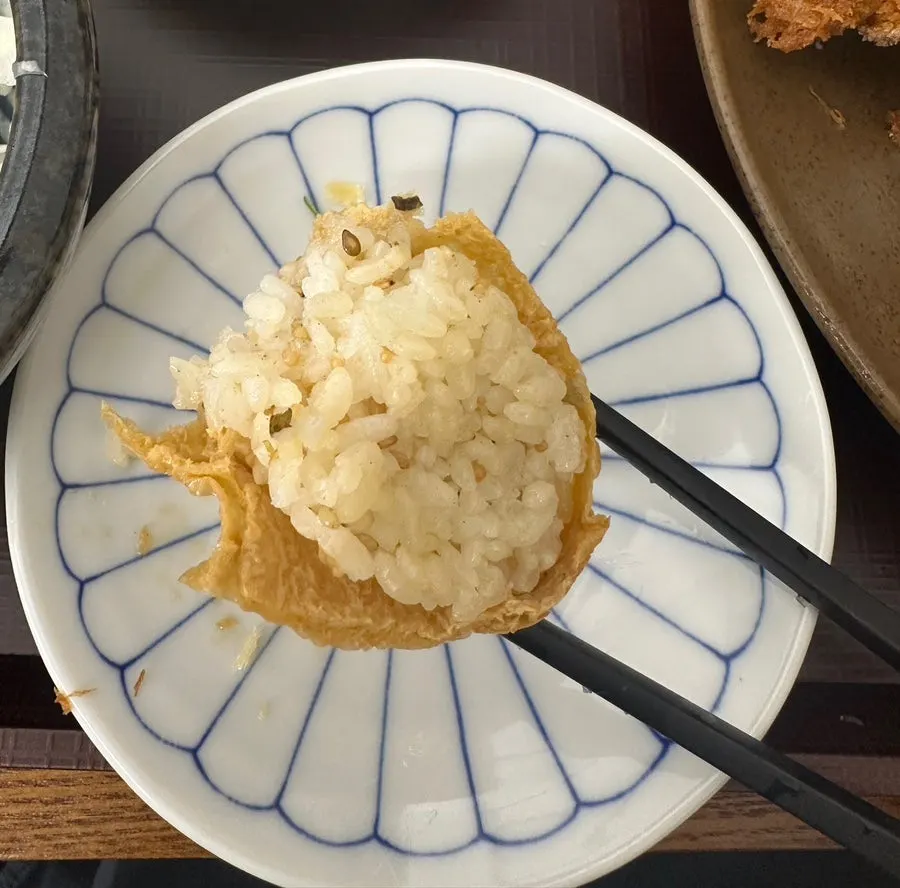 Inari placed on the half-and-half katsu table setting