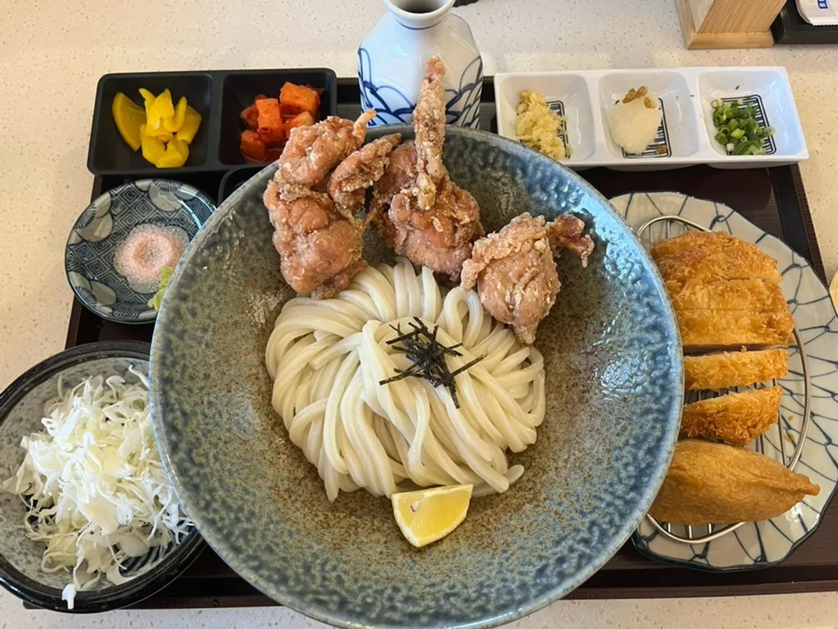 Tori tempura bukkake cold udon with tori katsu set meal