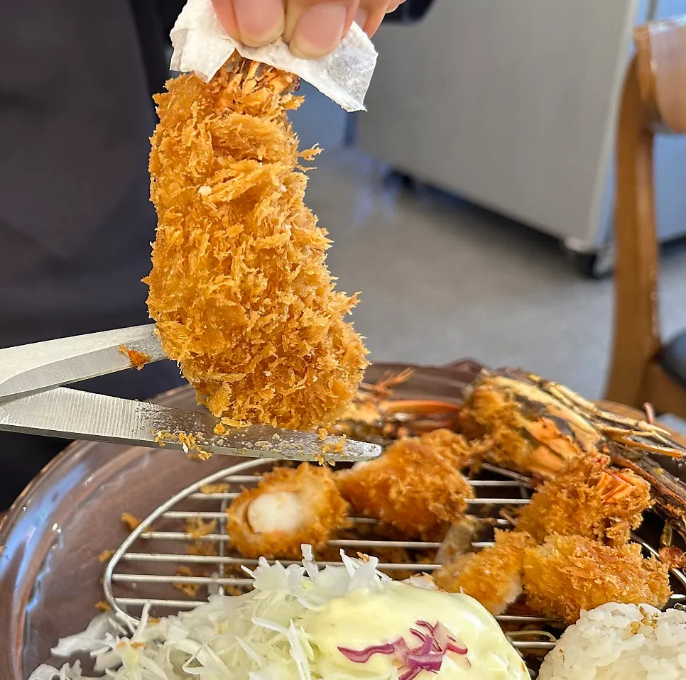 King-sized king shrimp katsu