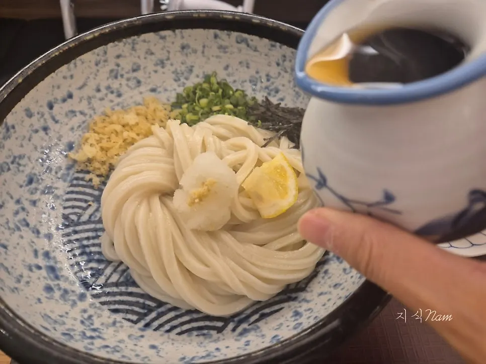A bowl of house-made cold bukkake udon
