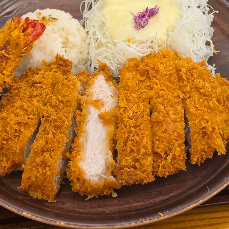 Cross-section of the shrimp katsu