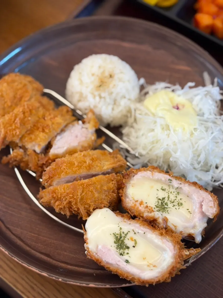 Inari sushi and fried sides from the set add-on