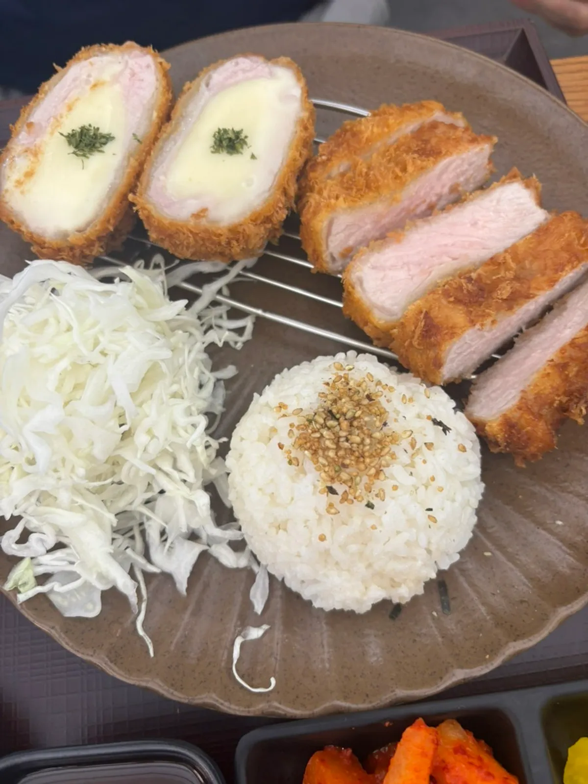 코시 서울대입구점 돈카츠와 우동 한 상
