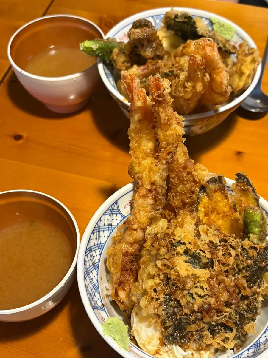 A bowl of Koutendon served at the table