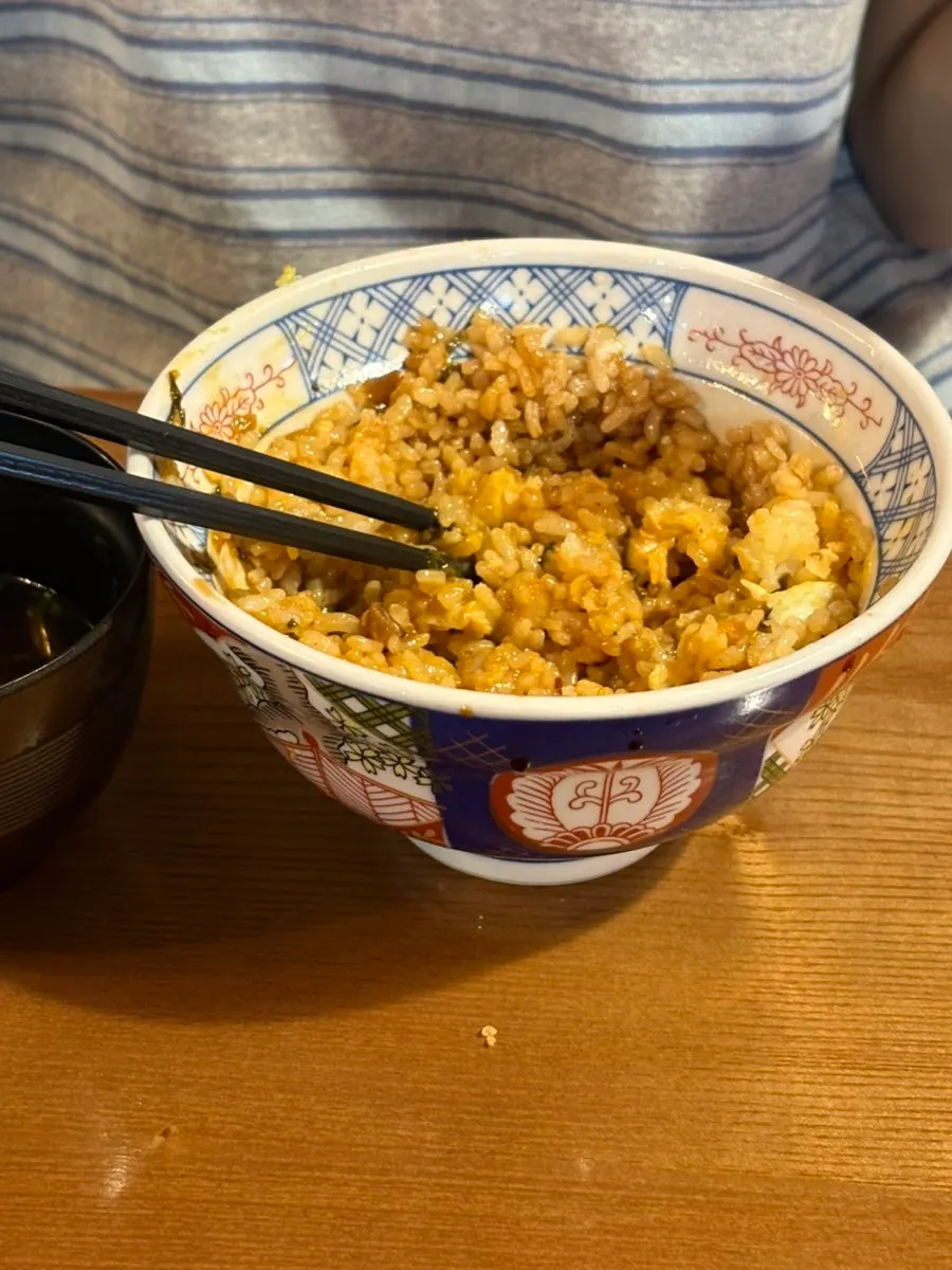 온천계란을 터뜨린 코우텐동 한 그릇