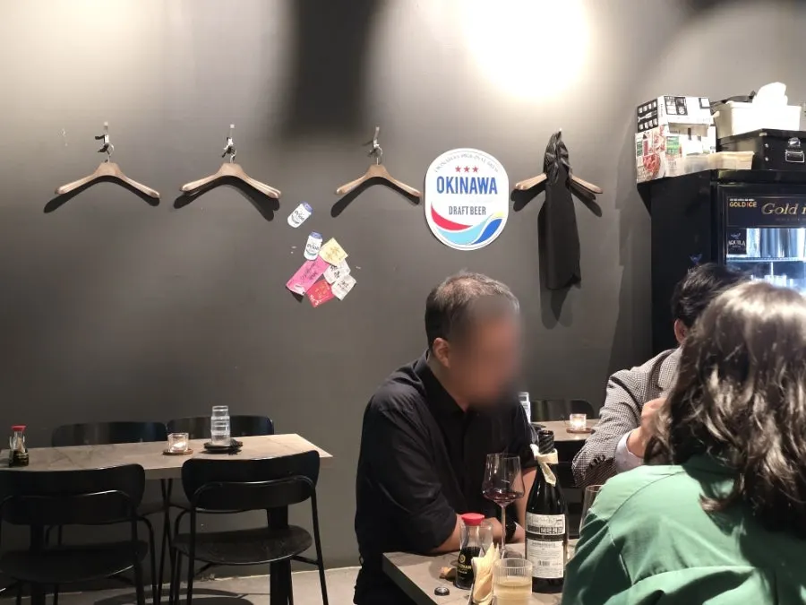 럭스나인오피스텔 L동 1층 크로 입구 골목