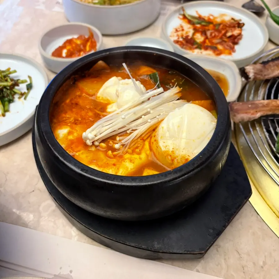 Hanwoo sundubu-jjigae bubbling away