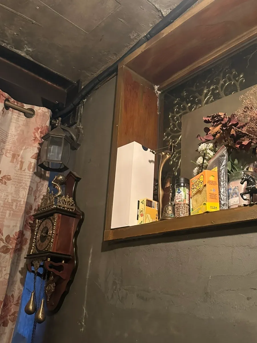日本酒とハイボールを揃えたクロイヤの酒類コーナー