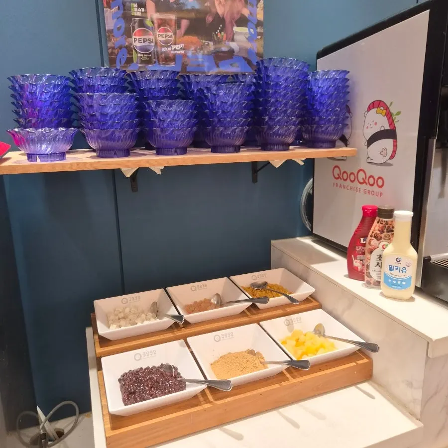 Toppings for build-your-own patbingsu