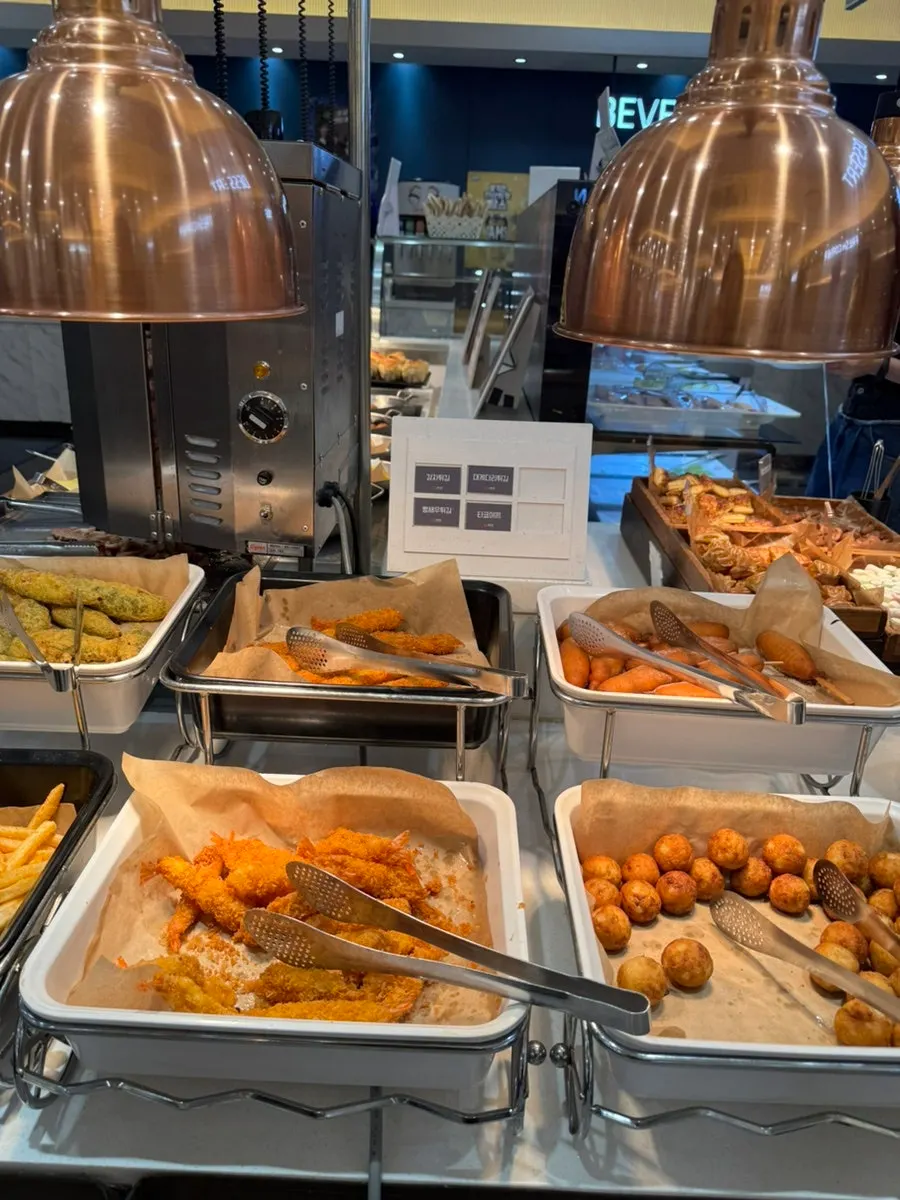 Interior view of QooQoo Chuncheon Branch