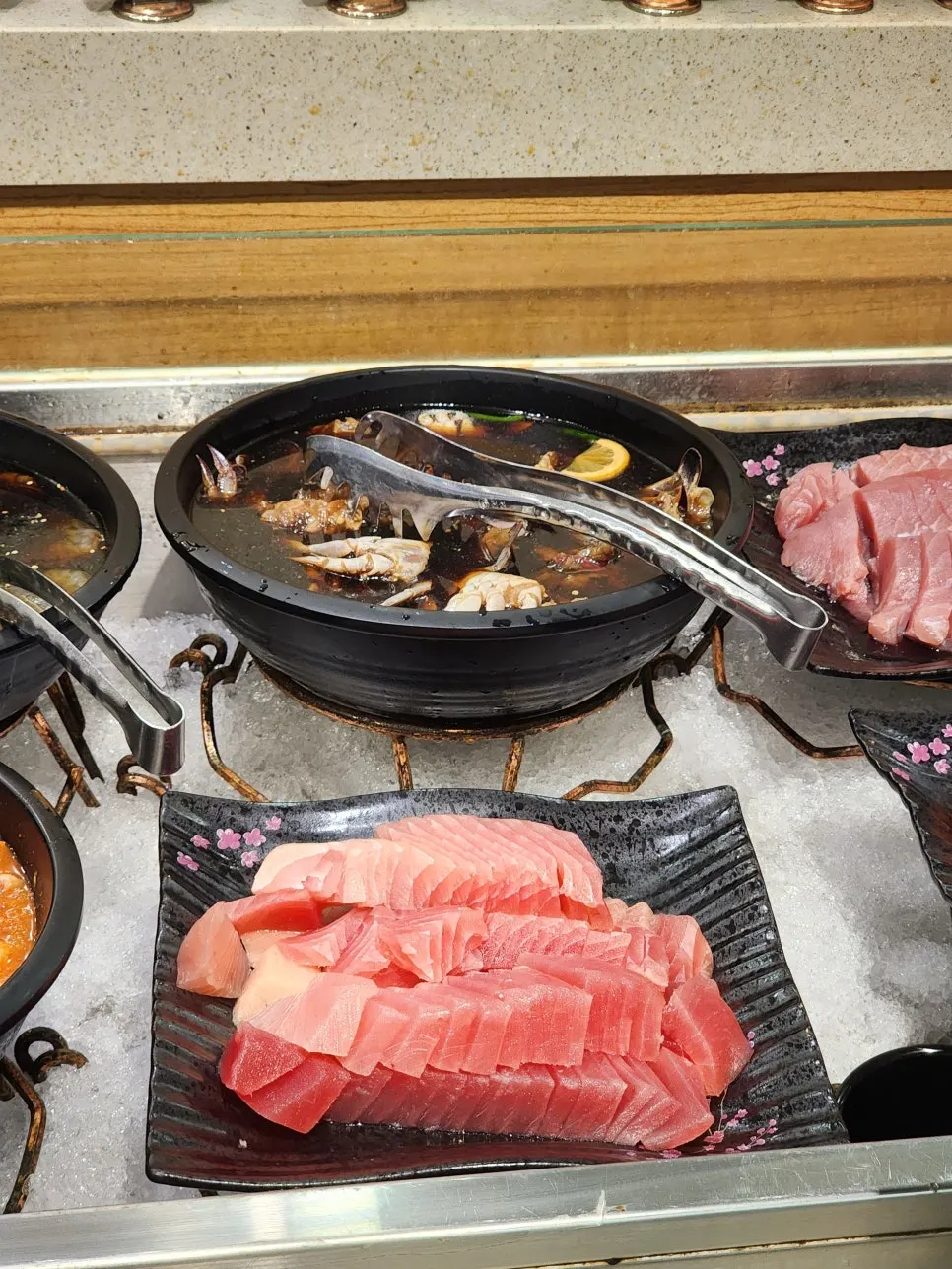 쿠우쿠우 노원점 초밥 코너