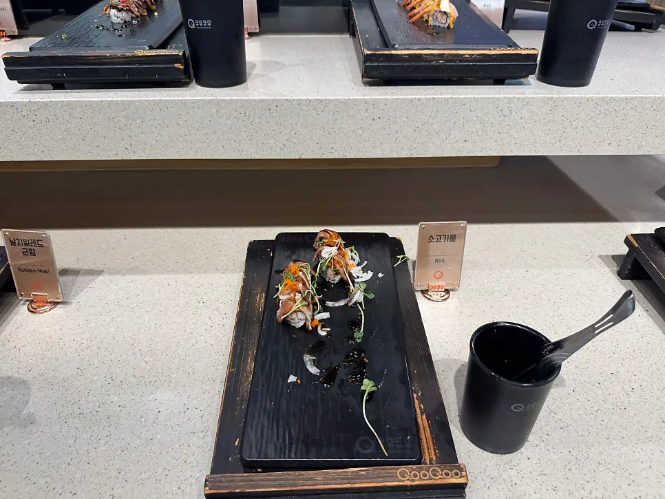 Warm dishes at the grill corner