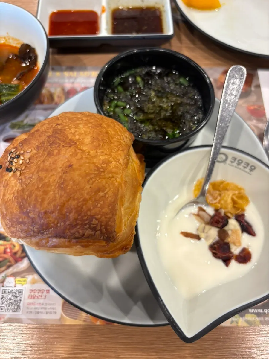 표고버섯 삼계탕 한 그릇