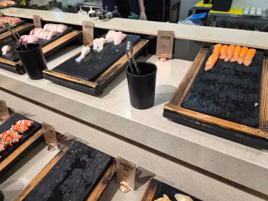 A corner with sushi and rolls at Kuu Kuu Nowon Branch