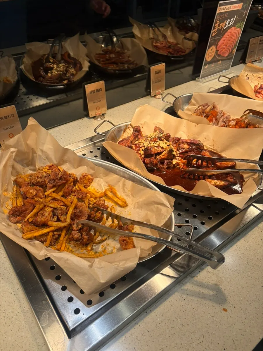 Smoked pork belly and smoked duck barbecue corner