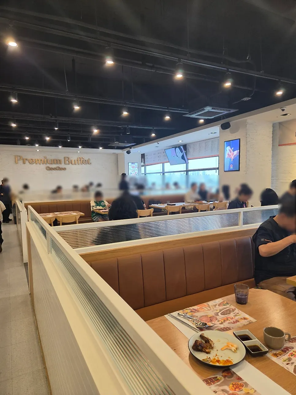 300-pyeong dining space at Kuu Kuu Nowon Branch