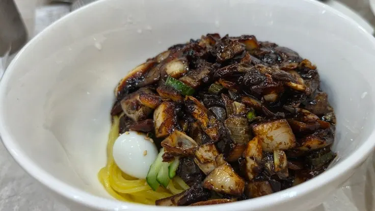 Close-up of lard ganjajang sauce with chili peppers