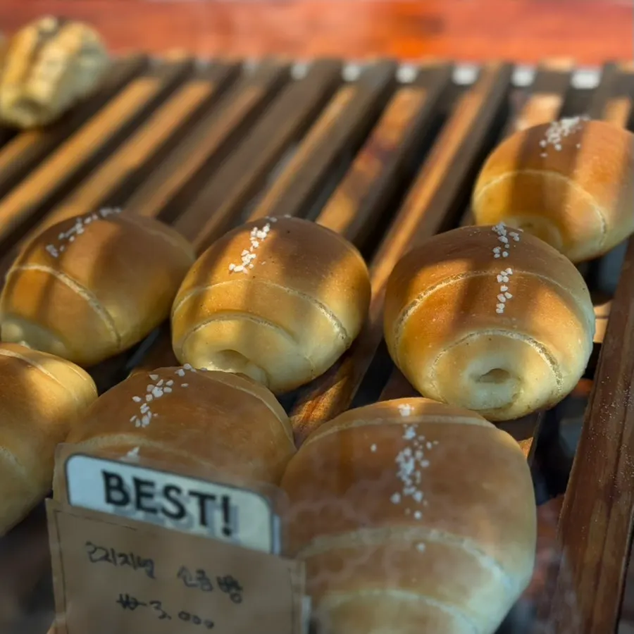 Salt bread and ciabatta on display