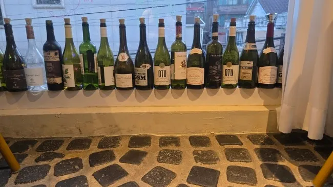 Table set up for an anniversary meal at LA RUELLE