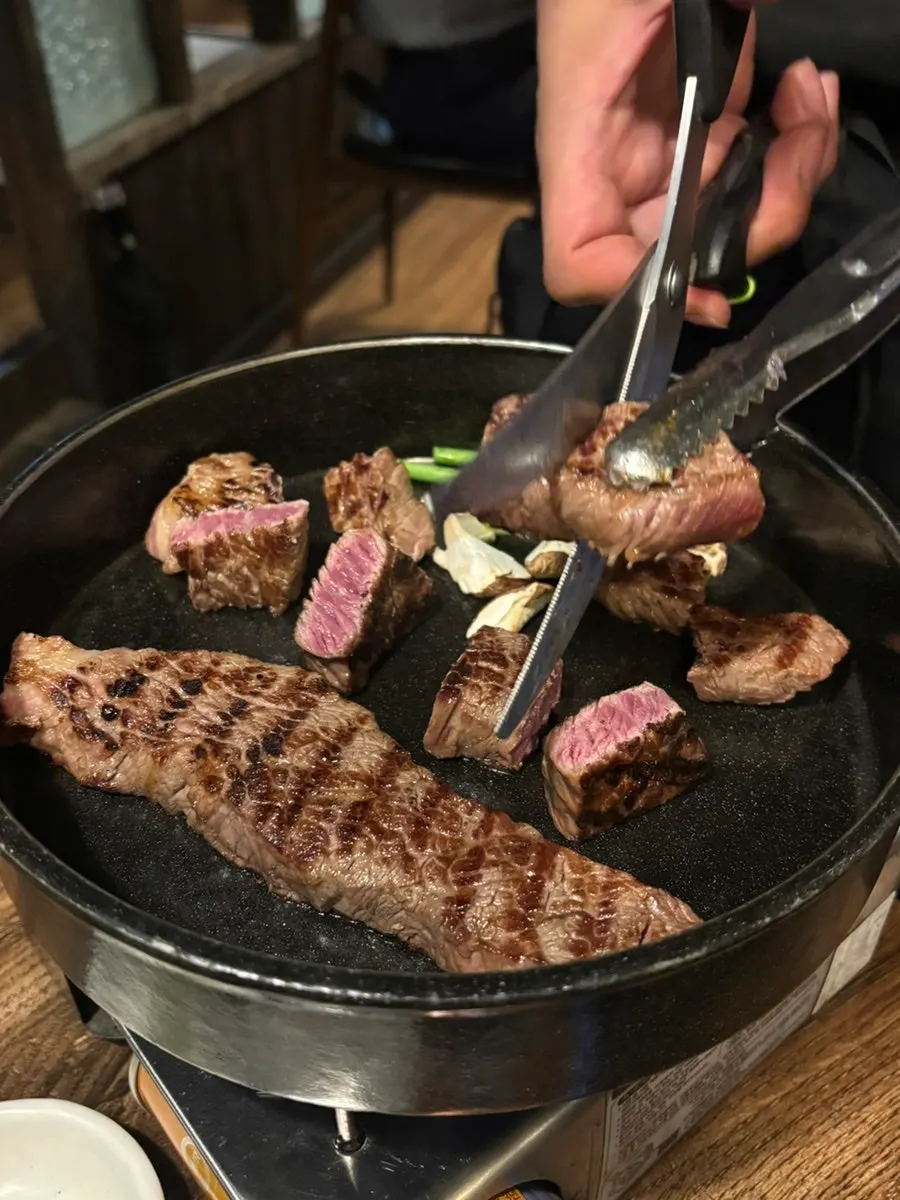 จานเนื้อดิบซี่โครงหิมะย่างเปล่า