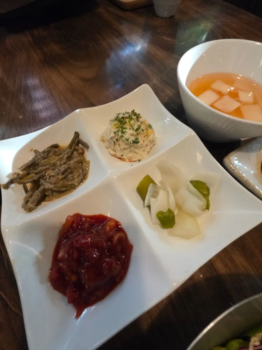 Radish pickle side dish at Raviok