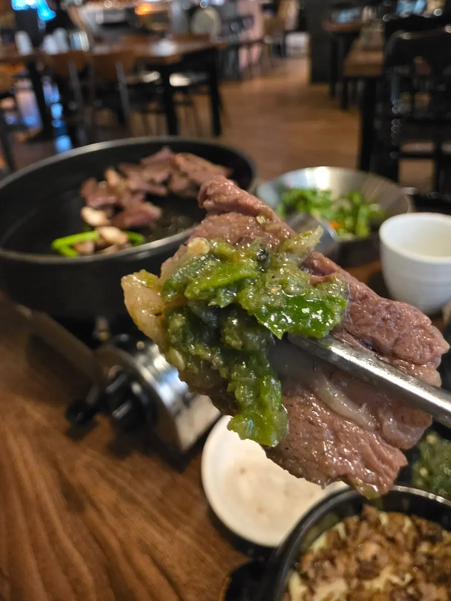 LA flower rib meat pulled off the bone
