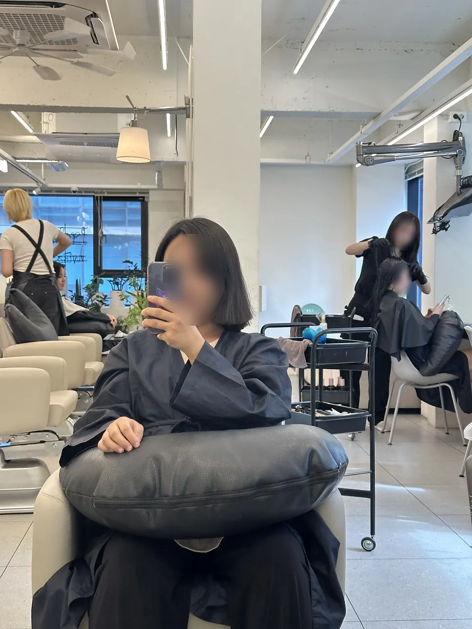 약 20cm 잘라낸 기부용 머리카락