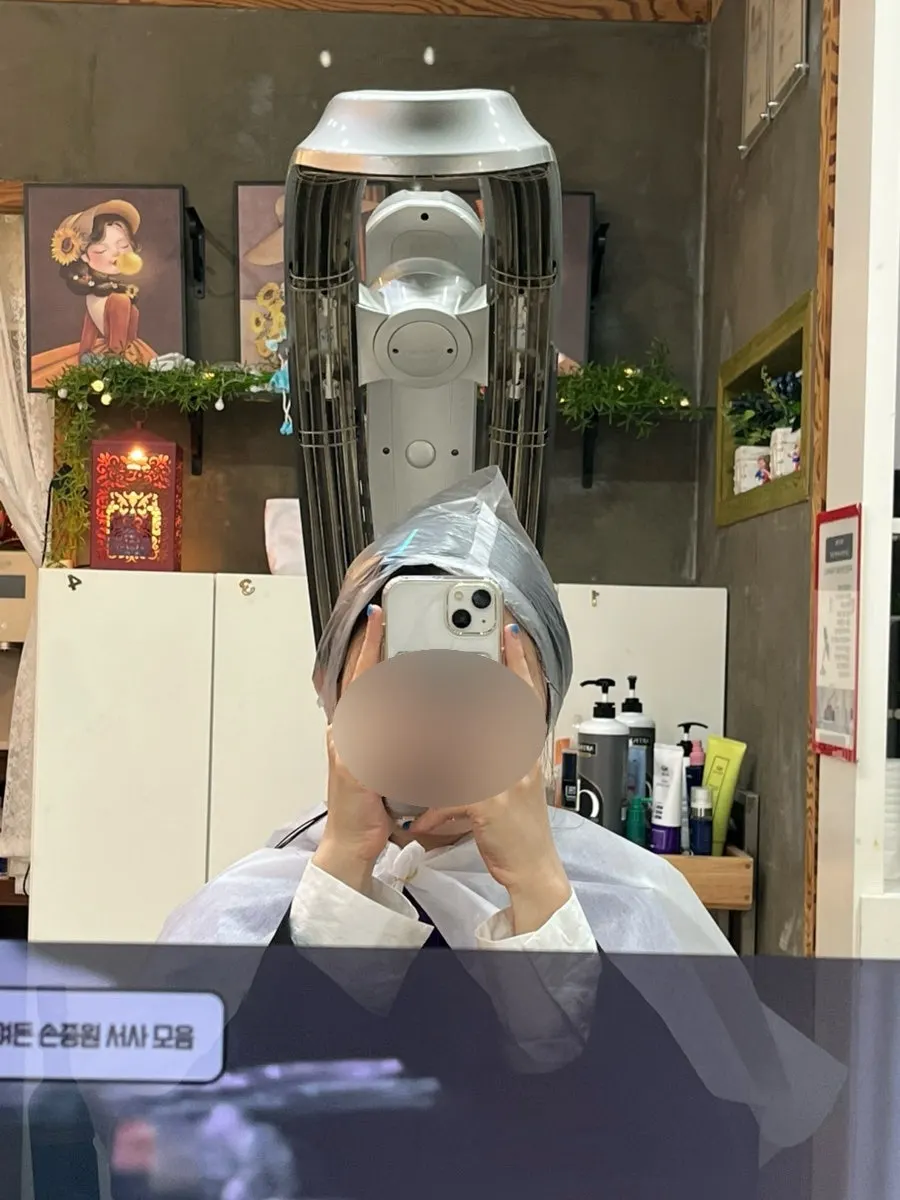 열처리 기기를 사용하는 시술 장면