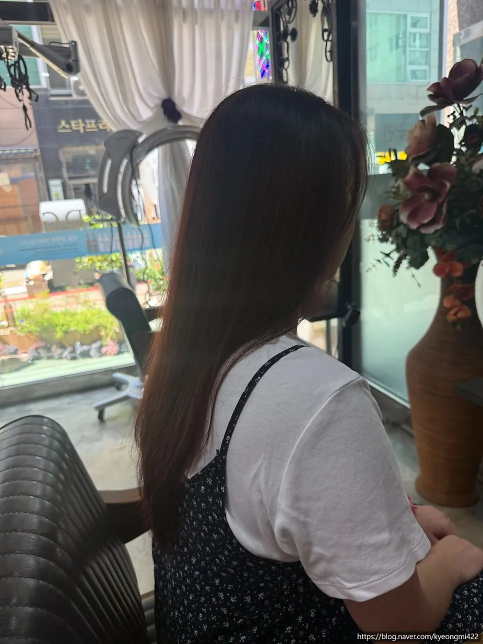 Side view of hair before the cut