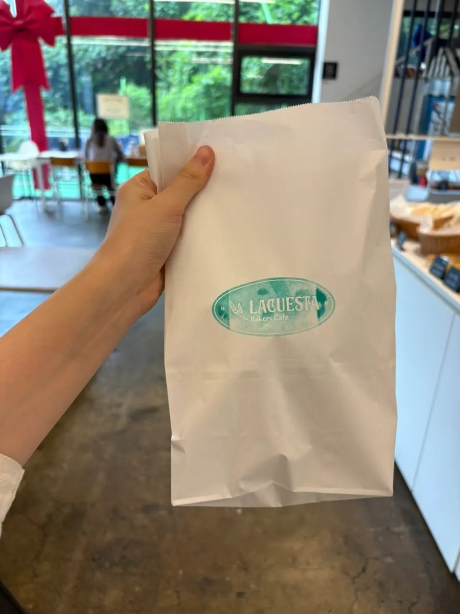 명란바게트 단면 세로 컷