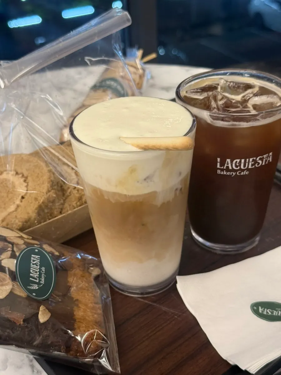 Tabletop shot of drinks and bread together