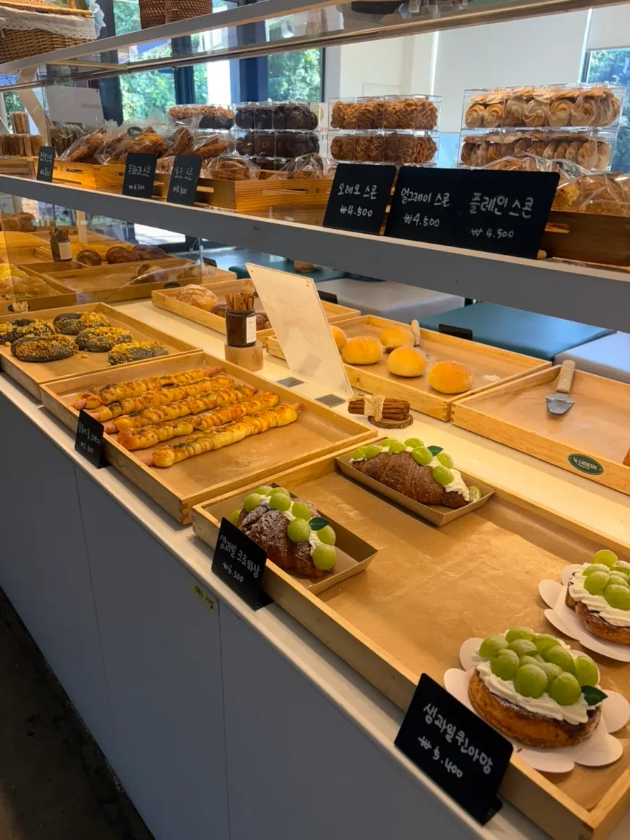 La Cuesta bakery display case with desserts