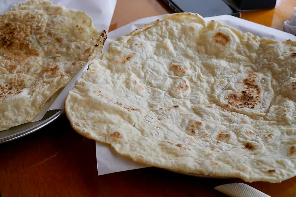 Beef curry with golden-grilled plain naan
