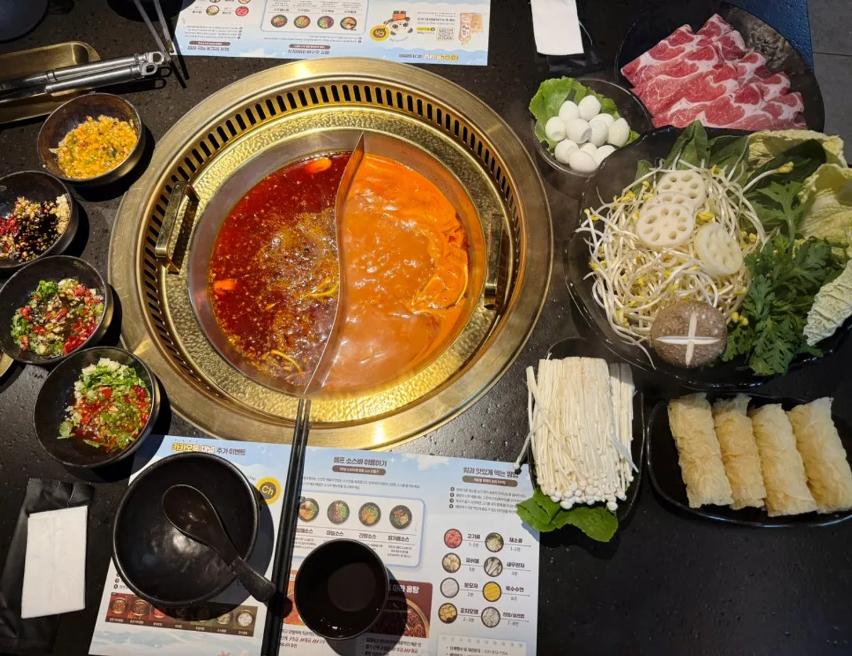 Hotpot table spread at Lao Chongqing Hotpot Dongtan